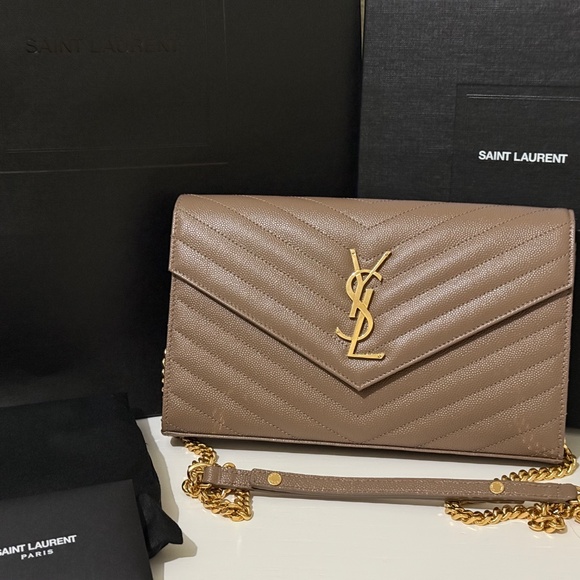 YSL Handbag - Picture 3 of 4